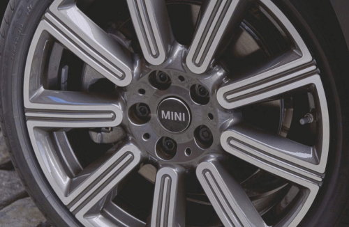 Nieruchome dekielki kół 56 mm MINI 36122469709
