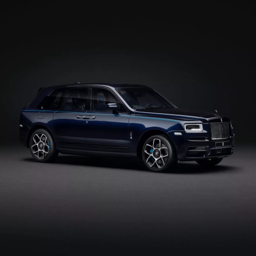 Replika Rolls-Royce Cullinan Black Badge 1:18 Midnight Sapphire
