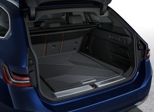 Mata bagażnika BMW Serii 5, i5 (G61) Touring  51475A87FF8